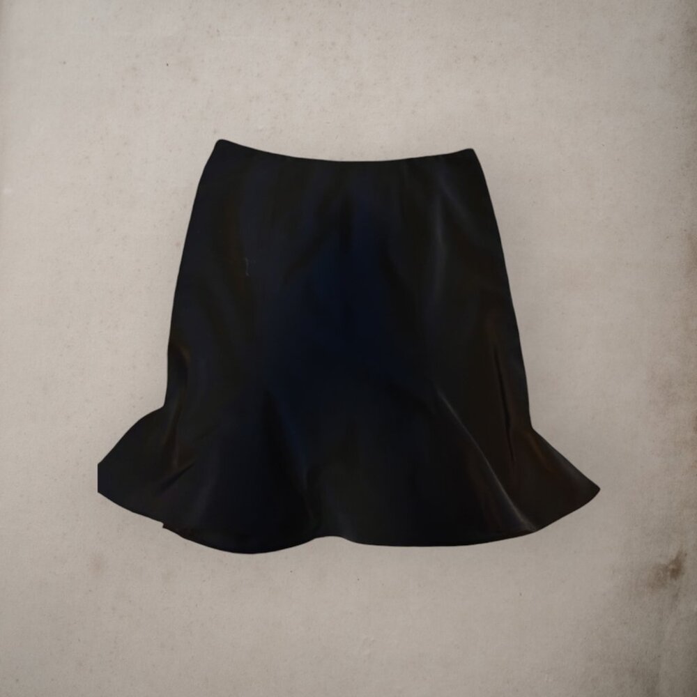 White House Black Market Skirt